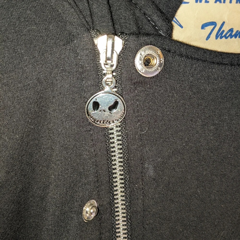 Jack Skellington "Nightmare Before Christmas" Large Women's Zip Up Sweatshirt - Picture 4 of 5